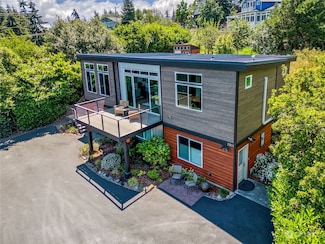 2911 Haines St, Port Townsend, WA 98368