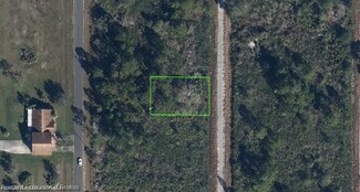 105 Otter Ave NW, Lake Placid, FL 33852