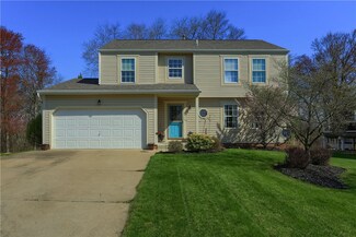 310 Skylark Dr, Coraopolis, PA 15108