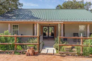 1141 Fm 3240, Bandera, TX 78003