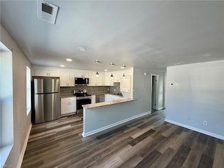 9539 21st Bay St Unit 205, Norfolk, VA 23518