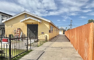125 W Tichenor St, Compton, CA 90220