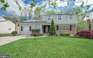 7 Charter Oak Rd, Clementon, NJ 08021