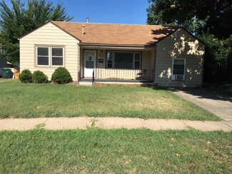627 Lexington Rd, Wichita, KS 67218