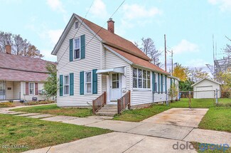 446 Spring Ave NE, Grand Rapids, MI 49503