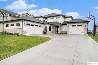 6720 N 289th St, Valley, NE 68064