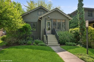 2201 Forestview Rd, Evanston, IL 60201