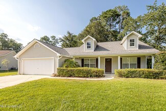1828 Piney Ln, Gautier, MS 39553