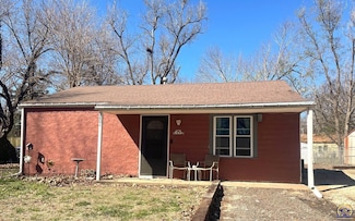 2601 SW Sunset Rd, Topeka, KS 66614