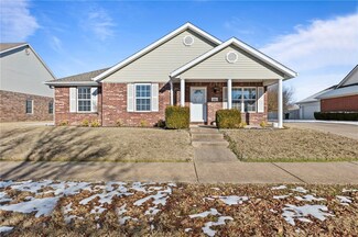 845 June Dr, Springdale, AR 72762