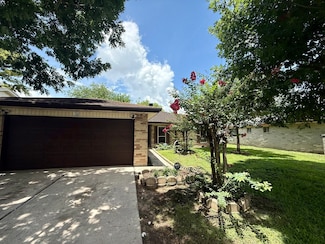 9407 Pinole Ln, Houston, TX 77086