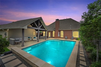 1310 Blackthorne Dr, Houston, TX 77094