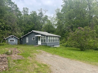 85 Frank Williams Rd, Shelburne Falls, MA 01370