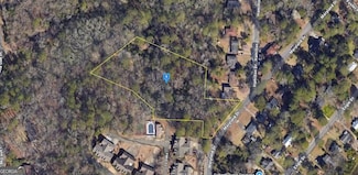 1590 Maryland Dr, Macon, GA 31211