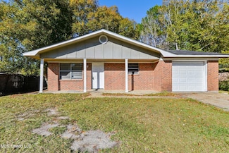 3825 Jeffery Rd, Moss Point, MS 39562