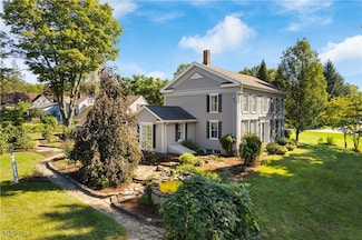 7009 Greenwich Rd, Seville, OH 44273