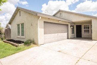 310 W F St, Turlock, CA 95380