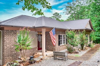 1 Valladolid Ln, Hot Springs Village, AR 71909