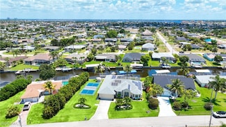3823 SE 12th Place, Cape Coral, FL 33904