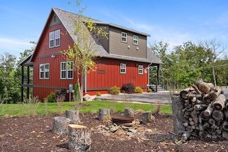 237 Carefree Ln Unit 17, Kimberling City, MO 65686