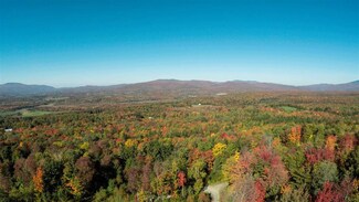 409 Boulder Dr, Hyde Park, VT 05655