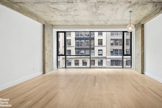 132 W 26th St Unit 5, New York, NY 10001