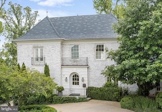 2101 Foxhall Rd NW, Washington, DC 20007