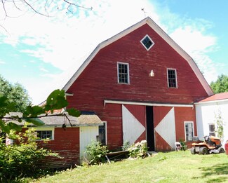 208 Park St, Dover Foxcroft, ME 04426