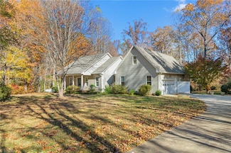 7145 Summerdale Rd, Elon, NC 27244