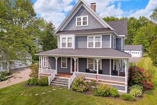 156 York St, York, ME 03909