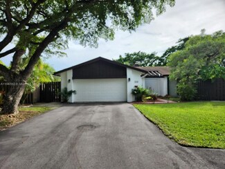 10940 SW 135th Court Cir, Miami, FL 33186