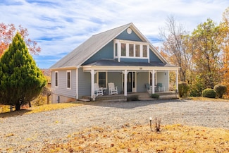 125 River Breeze Ct, Howardsville, VA 24562