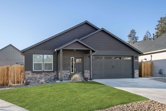 61389 SE Preston St, Bend, OR 97702