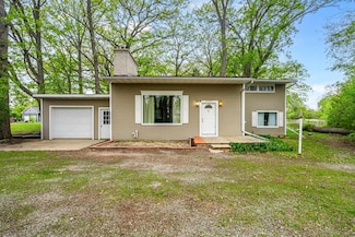 6429 S Us Highway 45, Oshkosh, WI 54902