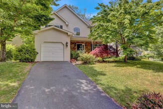 167 Ivy Ln, Zieglerville, PA 19492