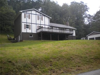 639 Buckley Rd, Indiana, PA 15701