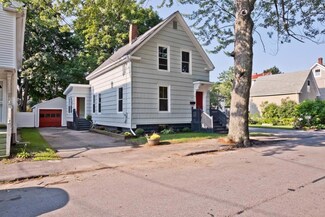 22 New St, Portland, ME 04103