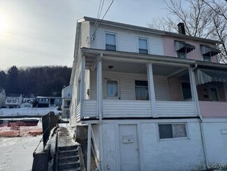 247 W Railroad St, Nesquehoning, PA 18240
