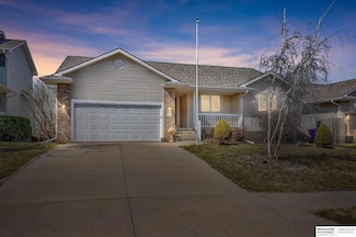 8114 S 167th St, Omaha, NE 68136