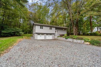 3 Richard Dr, Berlin, MA 01503