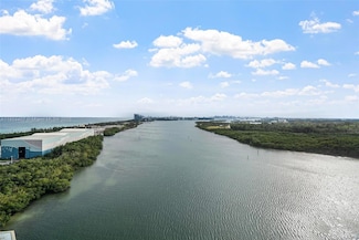 300 Bayview Dr Unit 2108, Sunny Isles Beach, FL 33160
