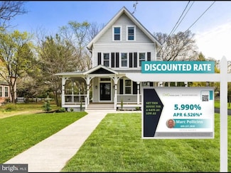 713 Main St, Riverton, NJ 08077