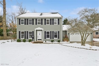 29603 Electric Dr, Bay Village, OH 44140