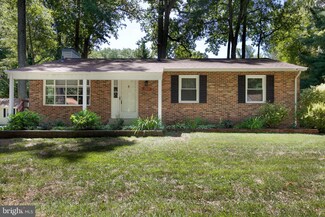 13227 Dangelo Dr, Bowie, MD 20720