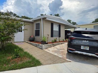 126 Coral Crest Dr Unit 161, Valrico, FL 33594