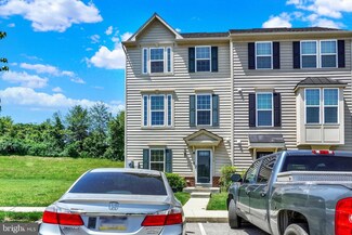 7970 Erinvale Ln, Seven Valleys, PA 17360
