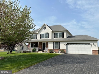 26 Essex Dr, Carlisle, PA 17015