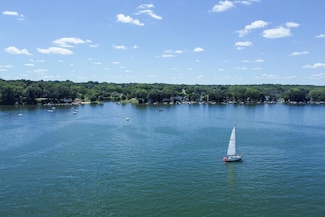 2141 Middleton Beach Rd, Middleton, WI 53562