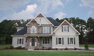 10 Metacomet Ln, Suffield, CT 06093