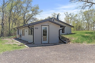 4788 313th Ave NW, Cambridge, MN 55008